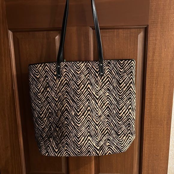 NWT Vera Bradley Zebra Black/Tan Tote Bag - Picture 6 of 13